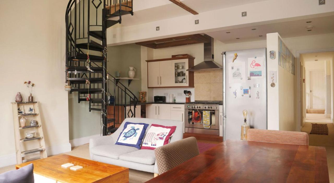 Ebrington Street View Apartment พลีมัธ ภายนอก รูปภาพ